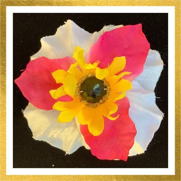 3/$20 Handmade FLOWER Floral HAIR CLIP Barrette - Picture 1 of 2
